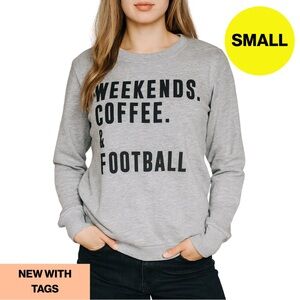 2/for $20 🪩 NEW w TAGS 🔖 🏈 Comfy, Cozy Crewneck Sweatshirt (Small)
